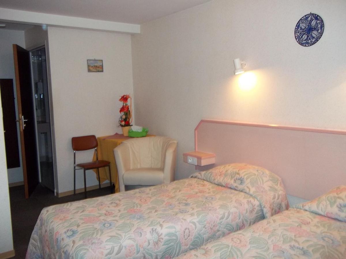 Hôtel L'Etoile d'Or à Bourbonne-les-Bains Extérieur photo