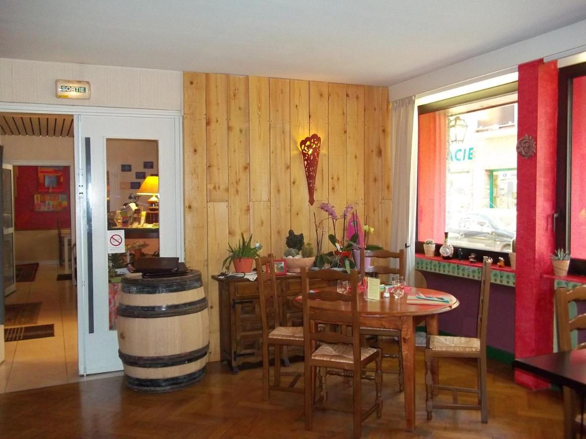 Hôtel L'Etoile d'Or à Bourbonne-les-Bains Extérieur photo